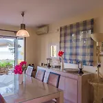بيت للعطل Luxury *