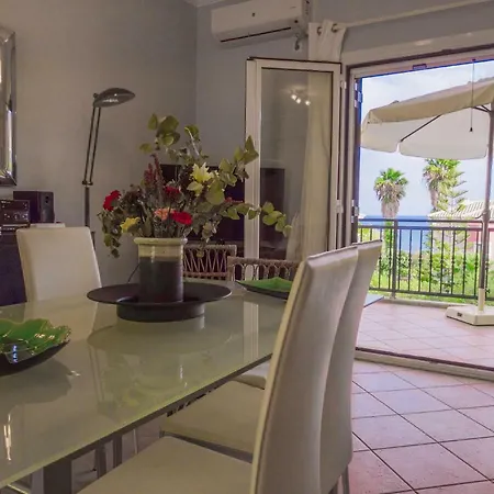 Kounopetra Beach Luxury Villas *